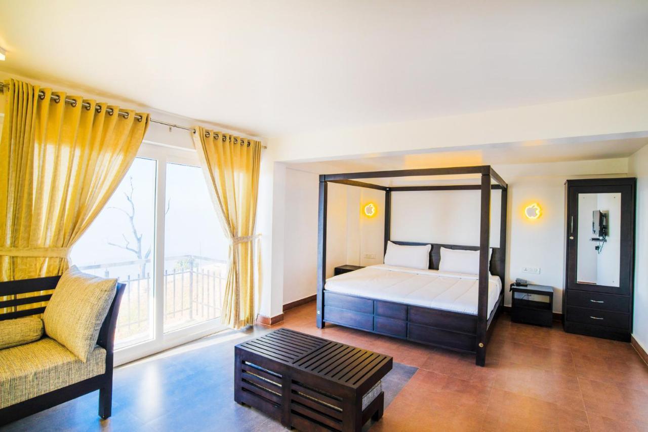 Forest County Hotel Munnar Bagian luar foto